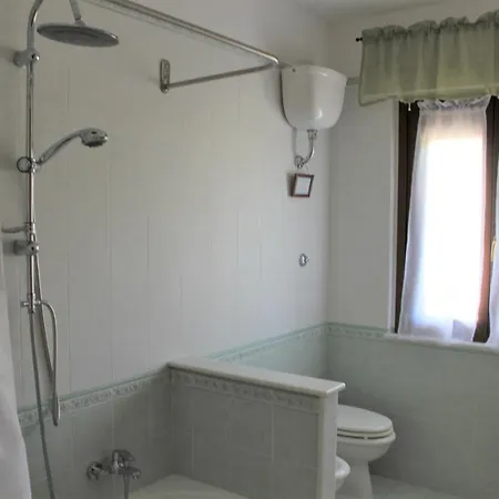 Casa Vacanze Il Mirto * 贡内萨