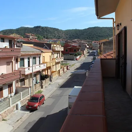 公寓 Casa Vacanze Il Mirto 贡内萨
